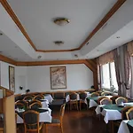 Fogadó Landgasthof Gruss Brilon